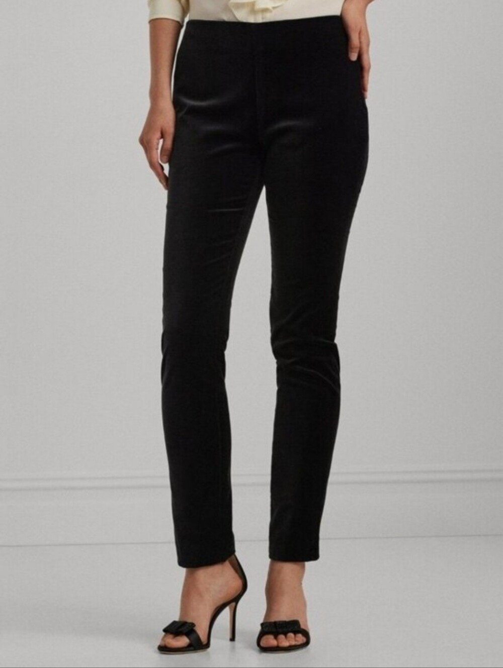 Lauren Ralph Lauren Women's Velvet Trousers, Black (Size 14) - Picture 3 of 11